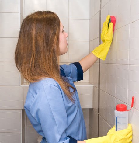  Bathroom Cleaning